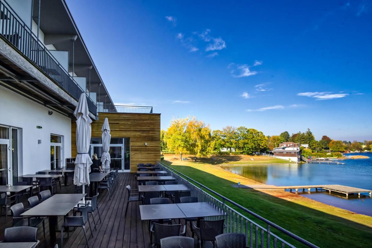 Neufeldersee Hotel&Restaurant Neufeld an der Leitha Buitenkant foto